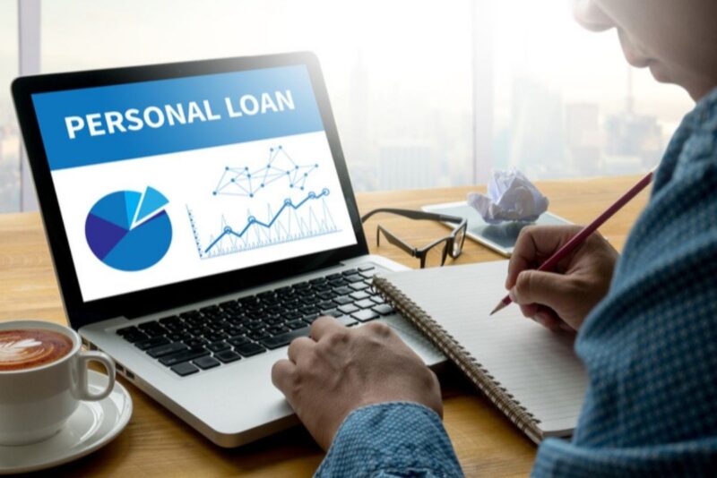 What Is The Difference Between APR And Interest Rate On A Personal Loan