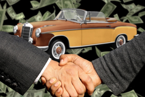 Image source: https://pixabay.com/photos/autohandel-autokaufmann-car-sales-3100603/